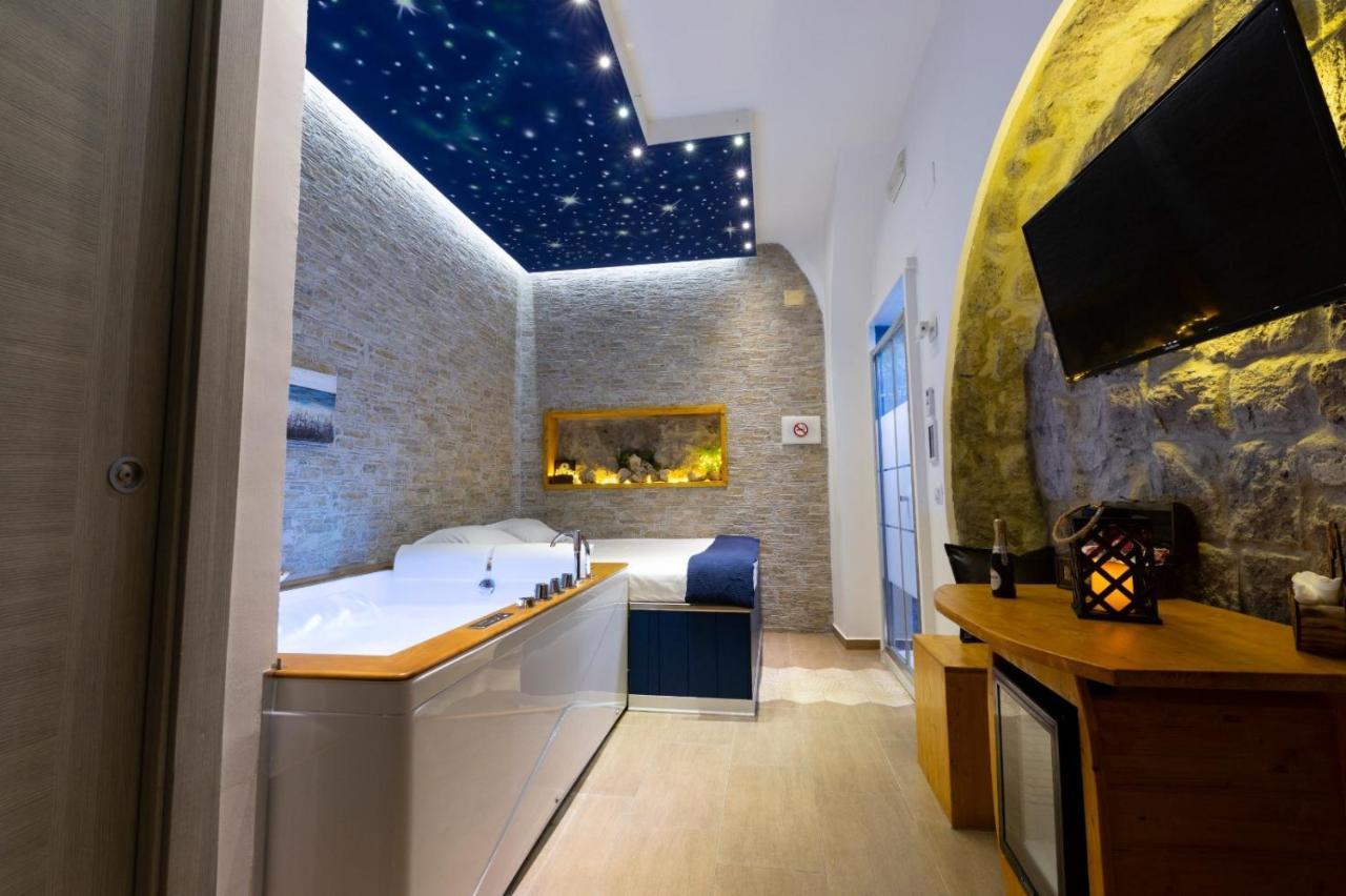 Stabiae Luxury Rooms 卡斯特拉玛雷帝斯达比亚 外观 照片